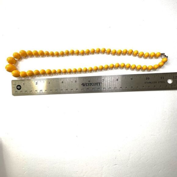 Yellow vintage beaded necklace - Picture 6 of 7
